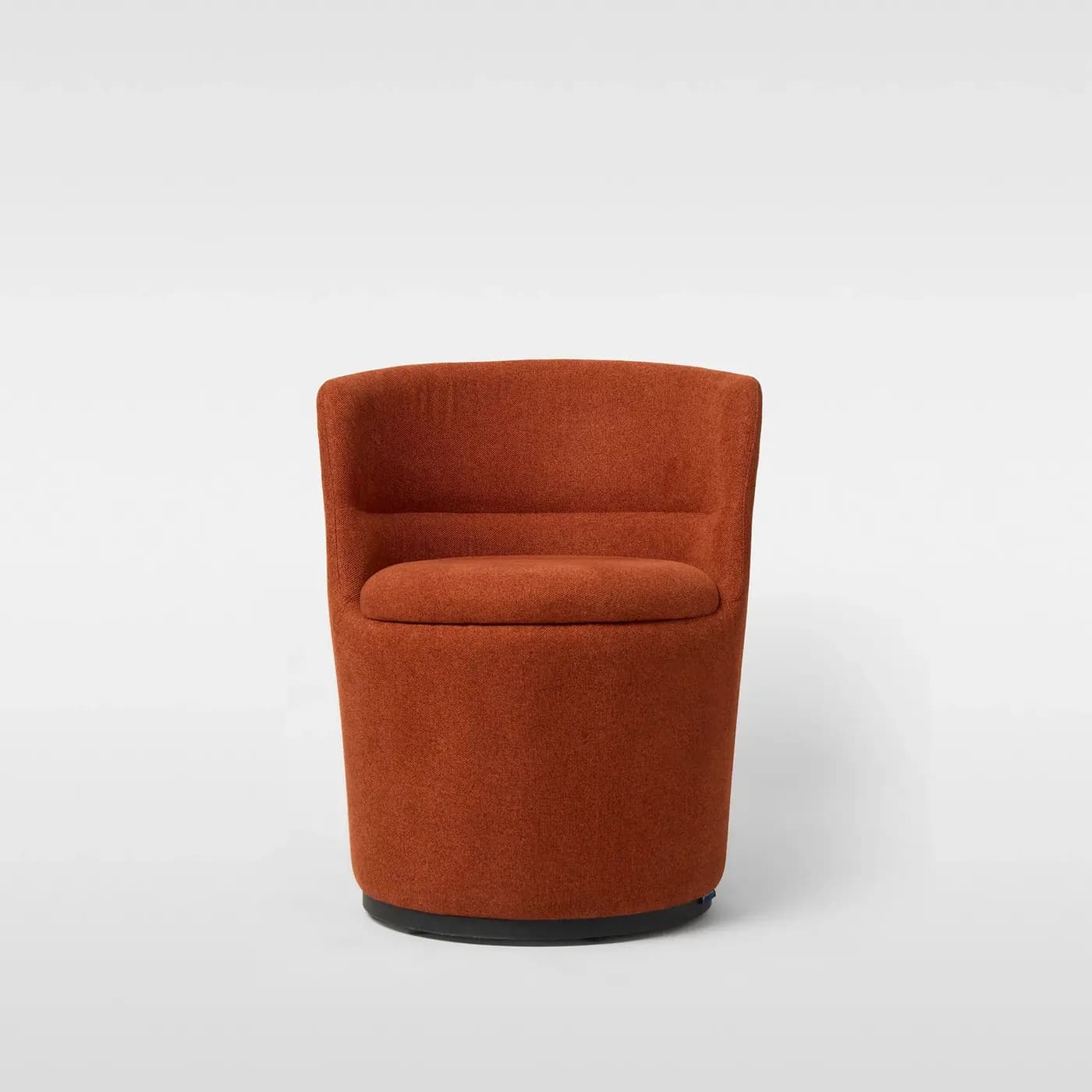 Pouf 02, front view